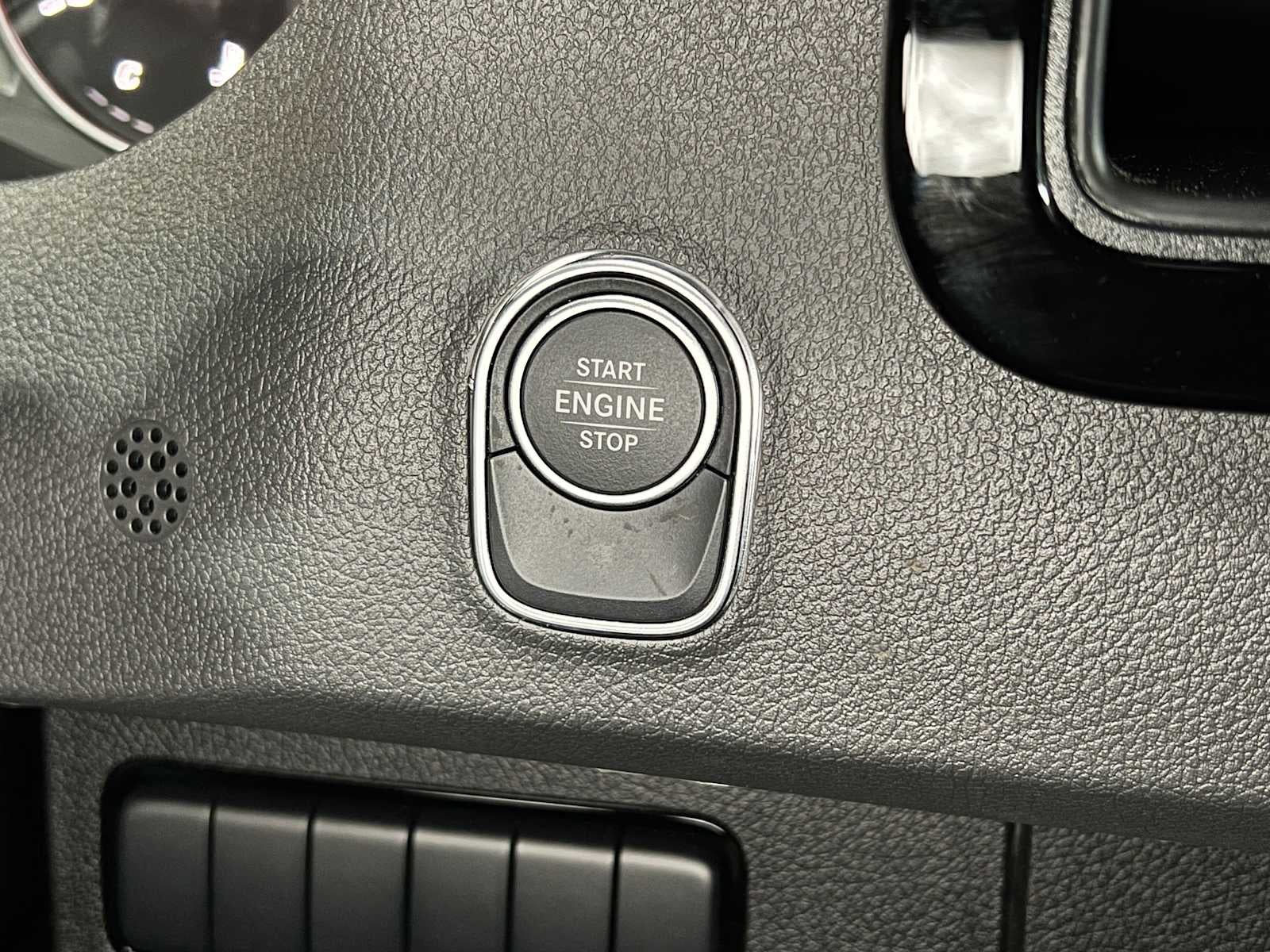 2025 Mercedes-Benz Sprinter Cargo Van 2500 Standard Roof I4 Diesel HO 144 AWD