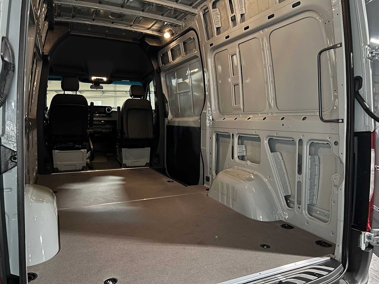 2025 Mercedes-Benz Sprinter Cargo Van 2500 Standard Roof I4 Diesel HO 144 AWD