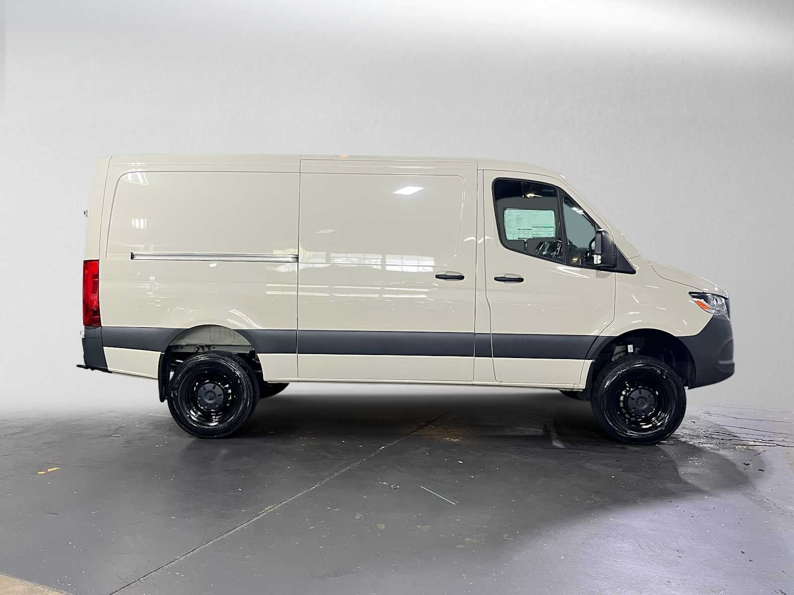 2025 Mercedes-Benz Sprinter Cargo Van 2500 Standard Roof I4 Diesel HO 144 AWD