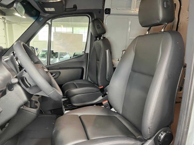 2025 Mercedes-Benz Sprinter Cargo Van 2500 Standard Roof I4 Diesel HO 144 AWD
