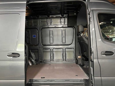2026 Mercedes-Benz Sprinter 2500 Standard Roof I4 Diesel HO 144 AWD