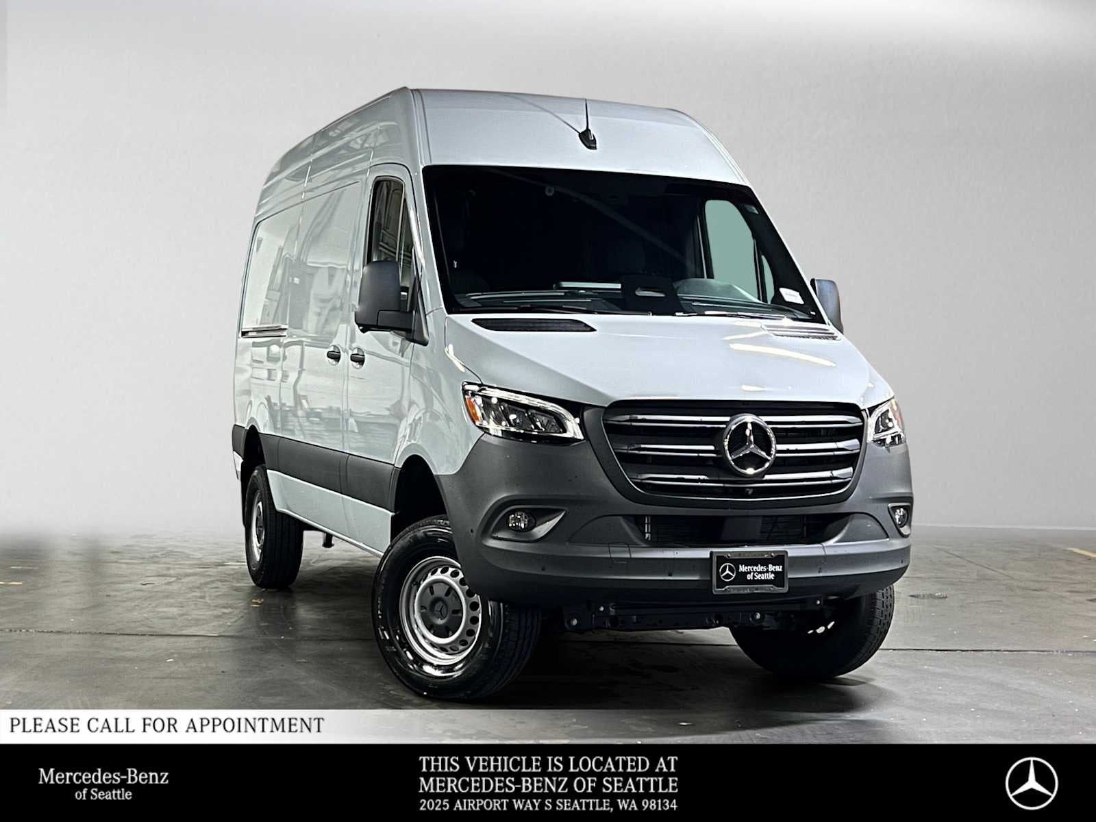 2026 Mercedes-Benz Sprinter 2500 Standard Roof I4 Diesel HO 144 AWD