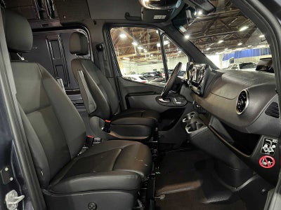 2026 Mercedes-Benz Sprinter 2500 Standard Roof I4 Diesel HO 144 AWD