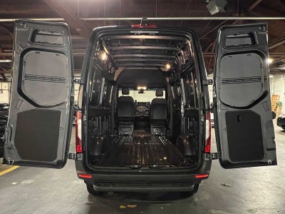2026 Mercedes-Benz Sprinter 2500 Standard Roof I4 Diesel HO 144 AWD