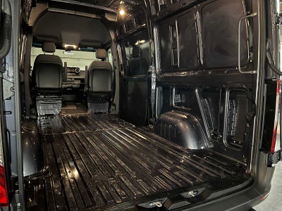 2026 Mercedes-Benz Sprinter 2500 Standard Roof I4 Diesel HO 144 AWD