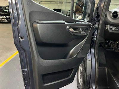 2026 Mercedes-Benz Sprinter 2500 Standard Roof I4 Diesel HO 144 AWD