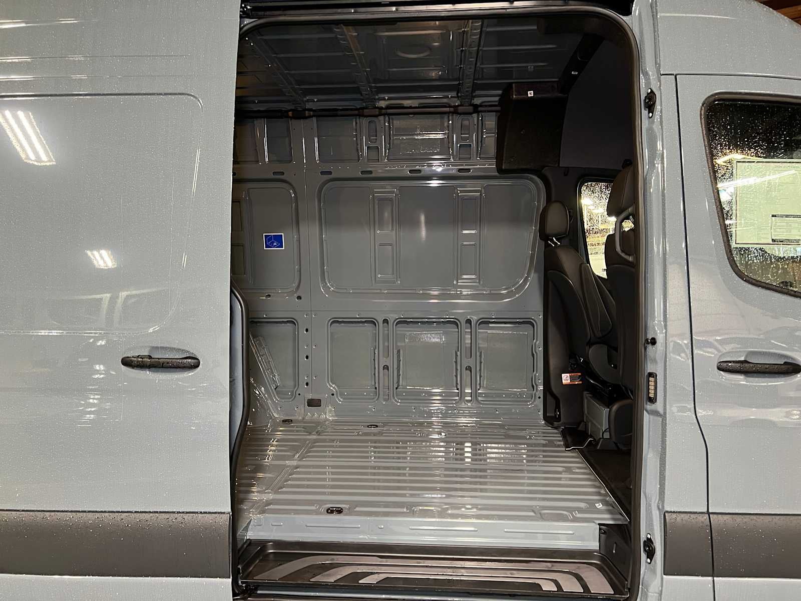 2026 Mercedes-Benz Sprinter 2500 Standard Roof I4 Diesel HO 144 AWD