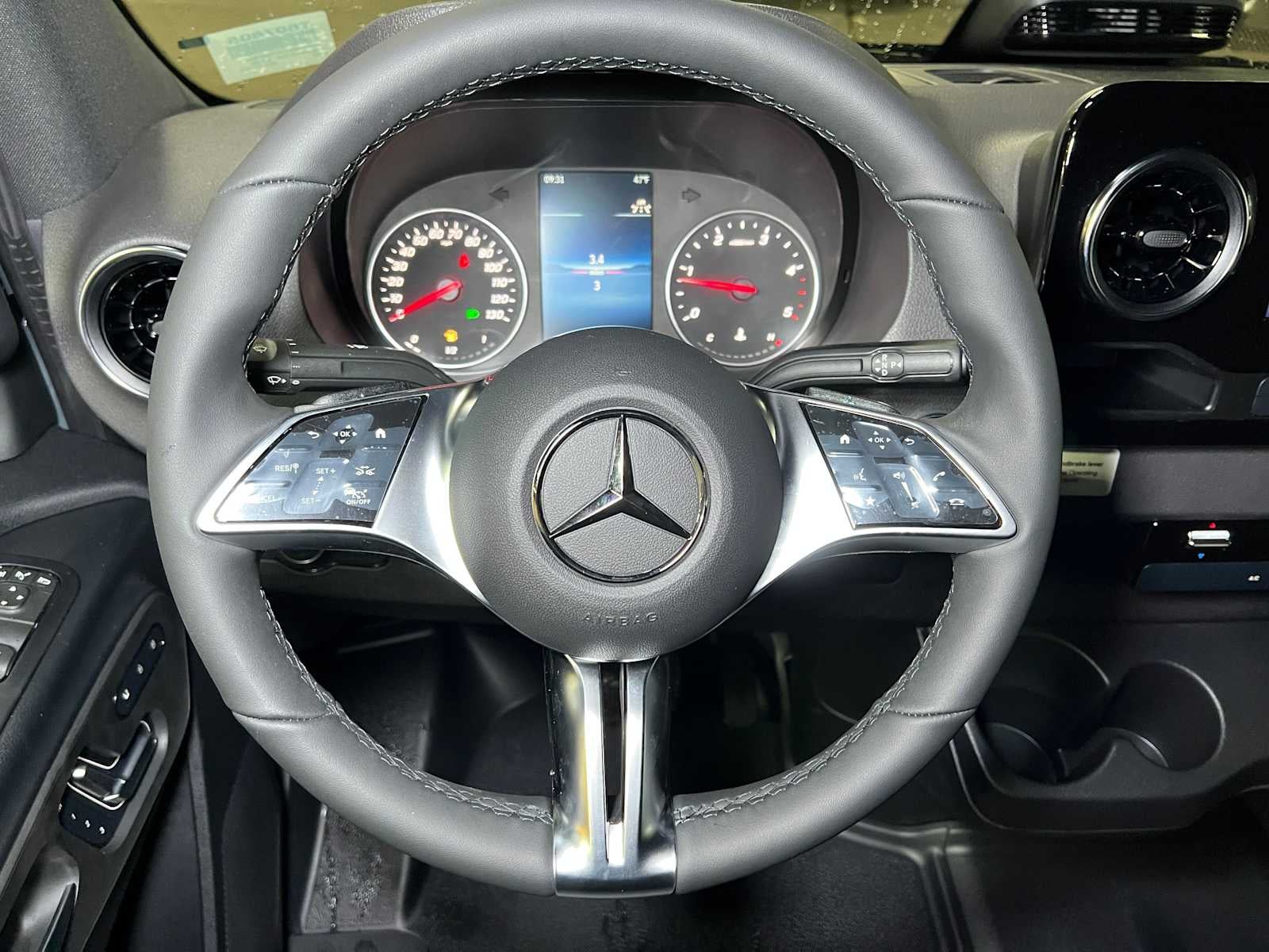 2026 Mercedes-Benz Sprinter 2500 Standard Roof I4 Diesel HO 144 AWD