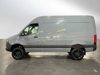 2026 Mercedes-Benz Sprinter 2500 Standard Roof I4 Diesel HO 144 AWD