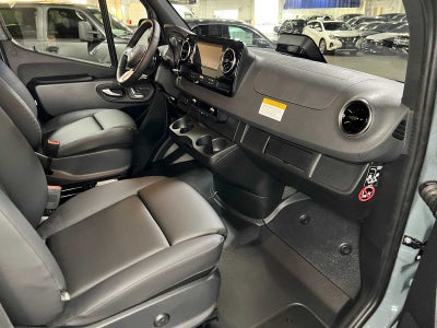 2026 Mercedes-Benz Sprinter 2500 Standard Roof I4 Diesel HO 144 AWD