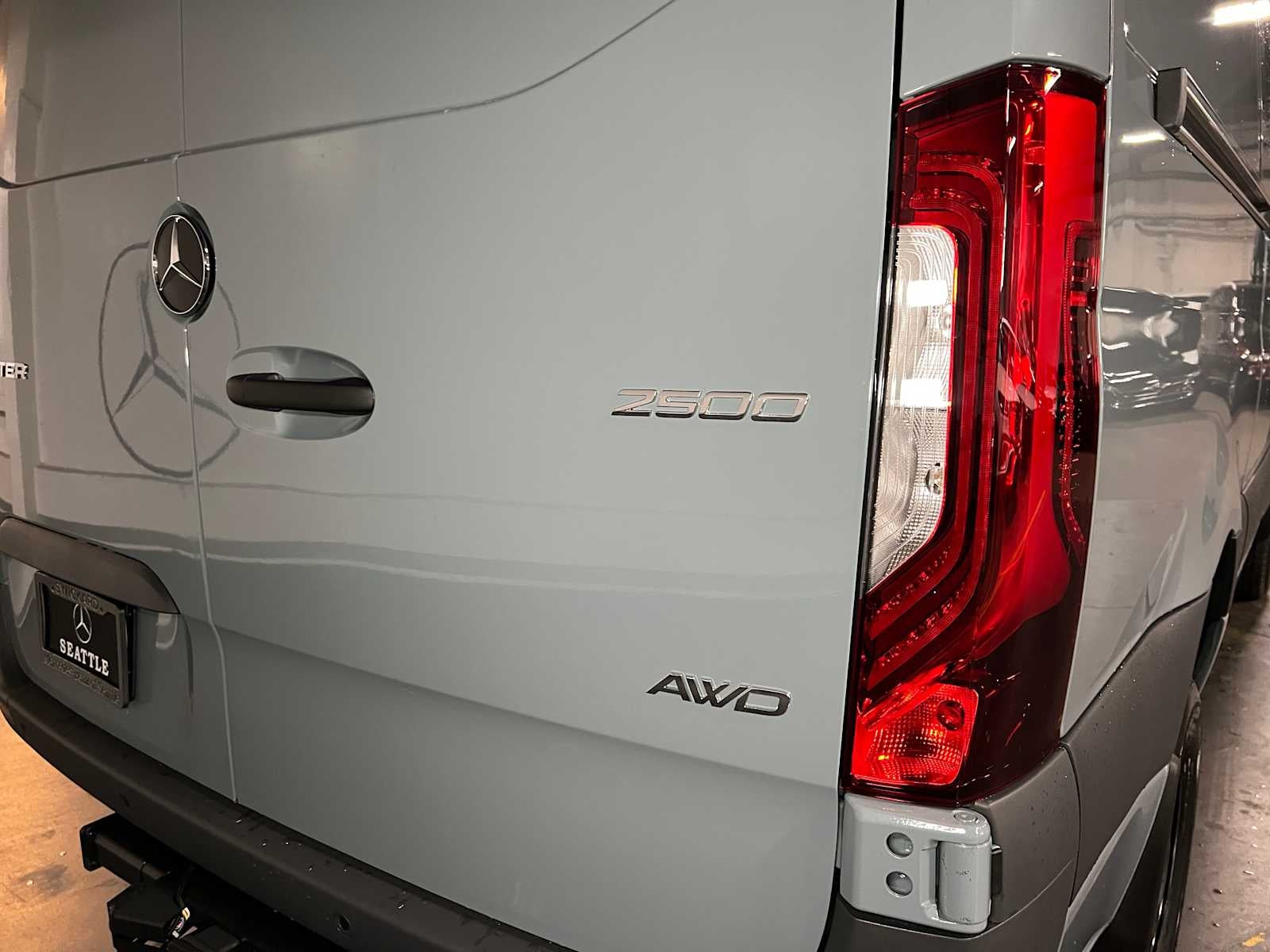2026 Mercedes-Benz Sprinter 2500 Standard Roof I4 Diesel HO 144 AWD