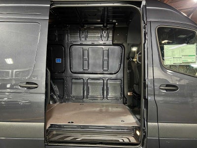 2026 Mercedes-Benz Sprinter 2500 Standard Roof I4 Diesel HO 144 AWD