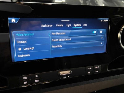 2026 Mercedes-Benz Sprinter 2500 Standard Roof I4 Diesel HO 144 AWD