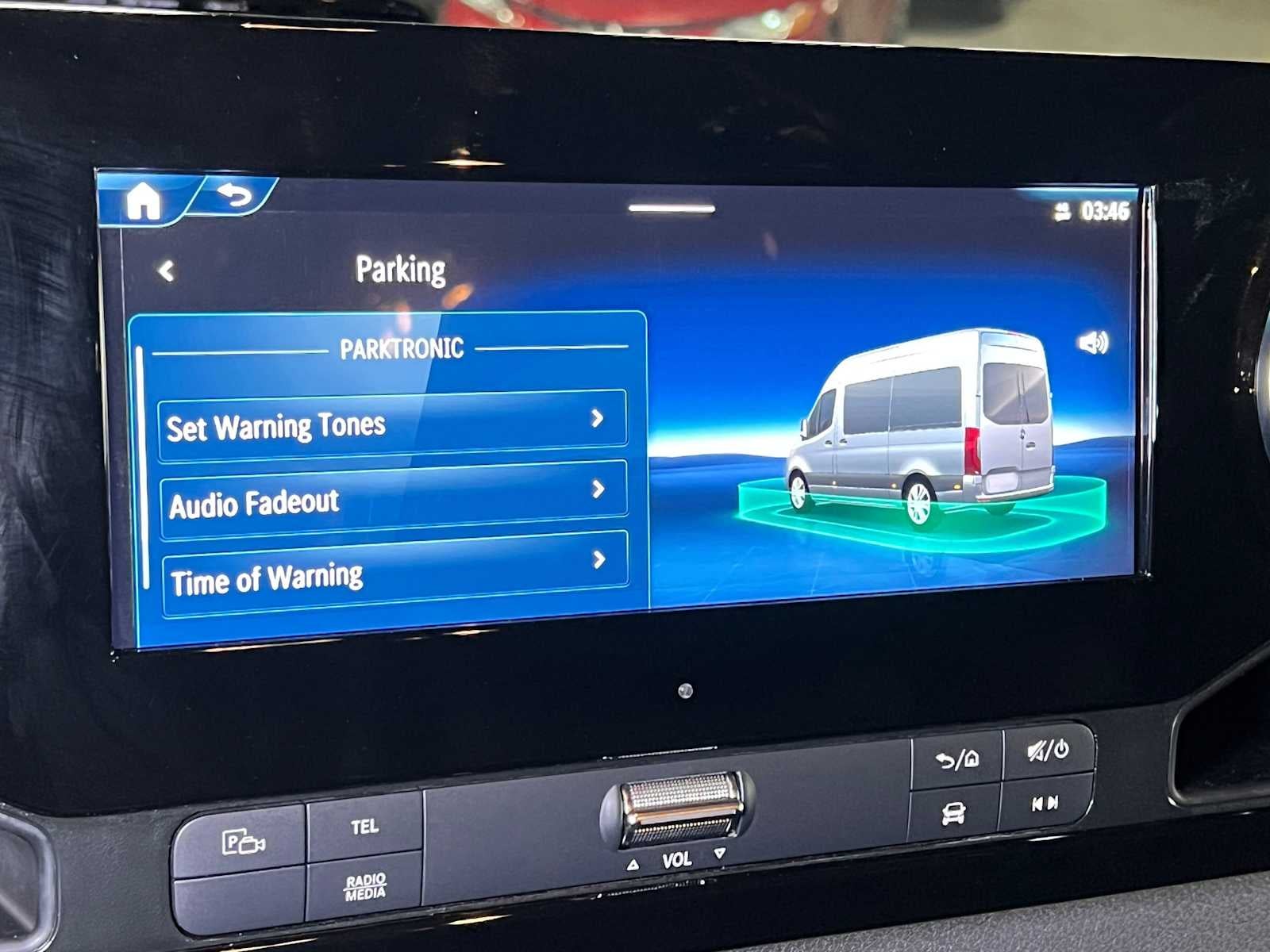 2026 Mercedes-Benz Sprinter 2500 Standard Roof I4 Diesel HO 144 AWD