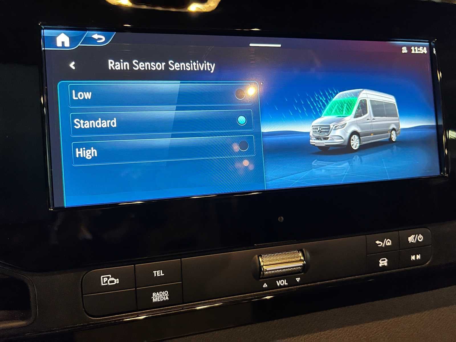 2026 Mercedes-Benz Sprinter 2500 Standard Roof I4 Diesel HO 144 AWD