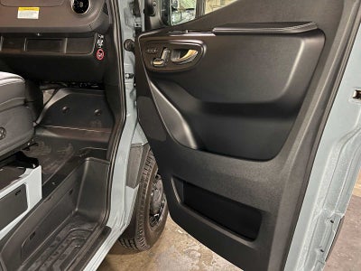 2026 Mercedes-Benz Sprinter 2500 Standard Roof I4 Diesel HO 144 AWD