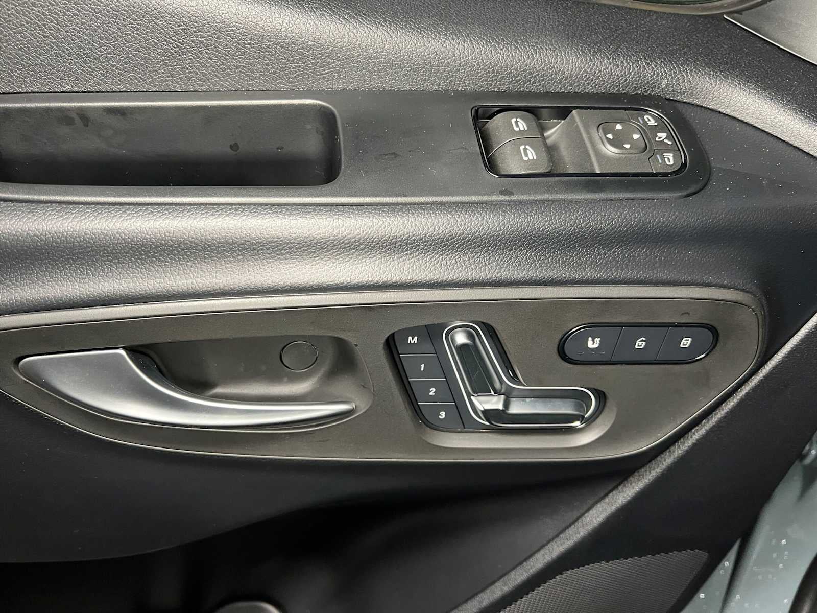 2026 Mercedes-Benz Sprinter 2500 Standard Roof I4 Diesel HO 144 AWD
