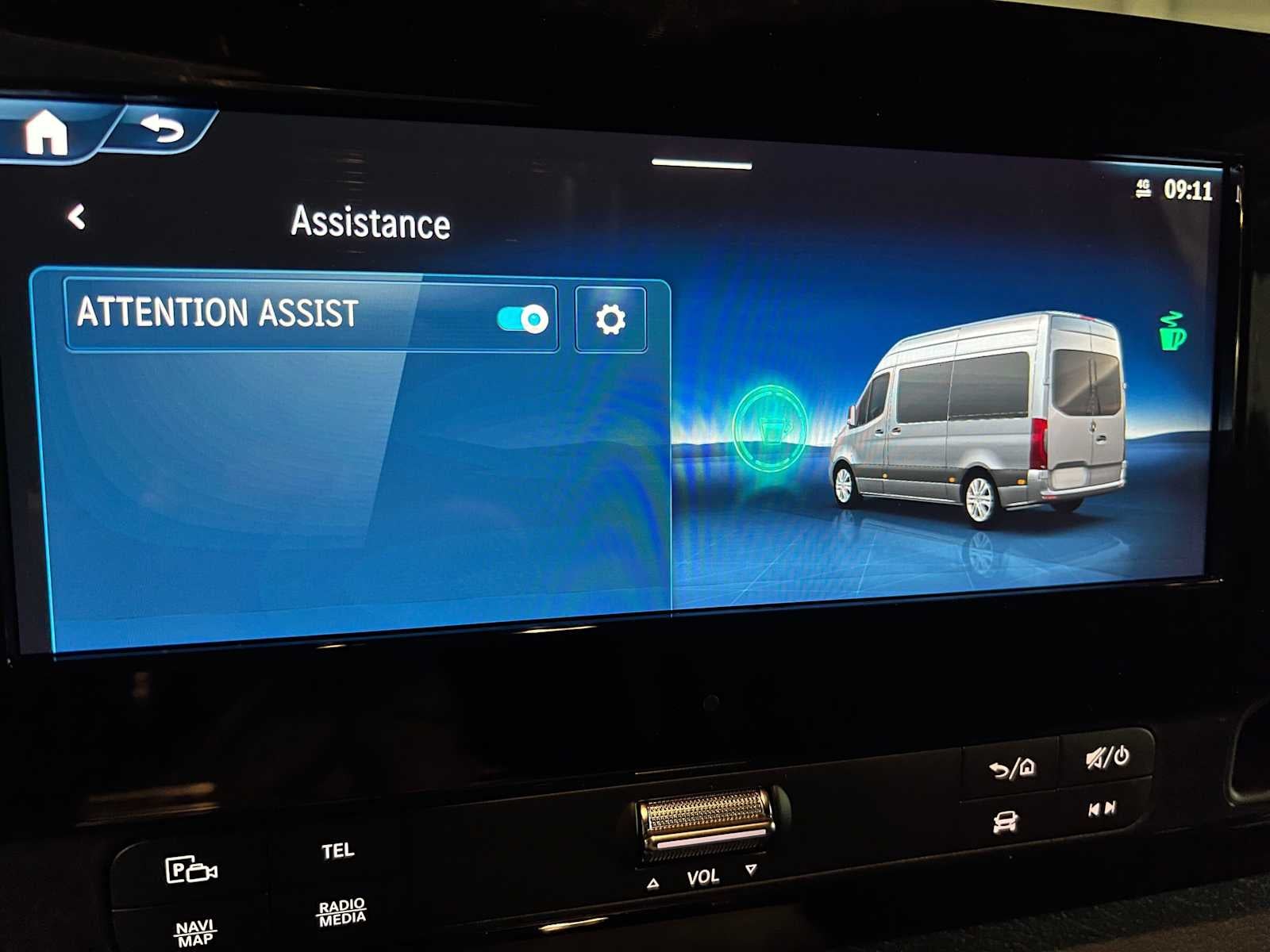 2026 Mercedes-Benz Sprinter 2500 Standard Roof I4 Diesel HO 144 AWD