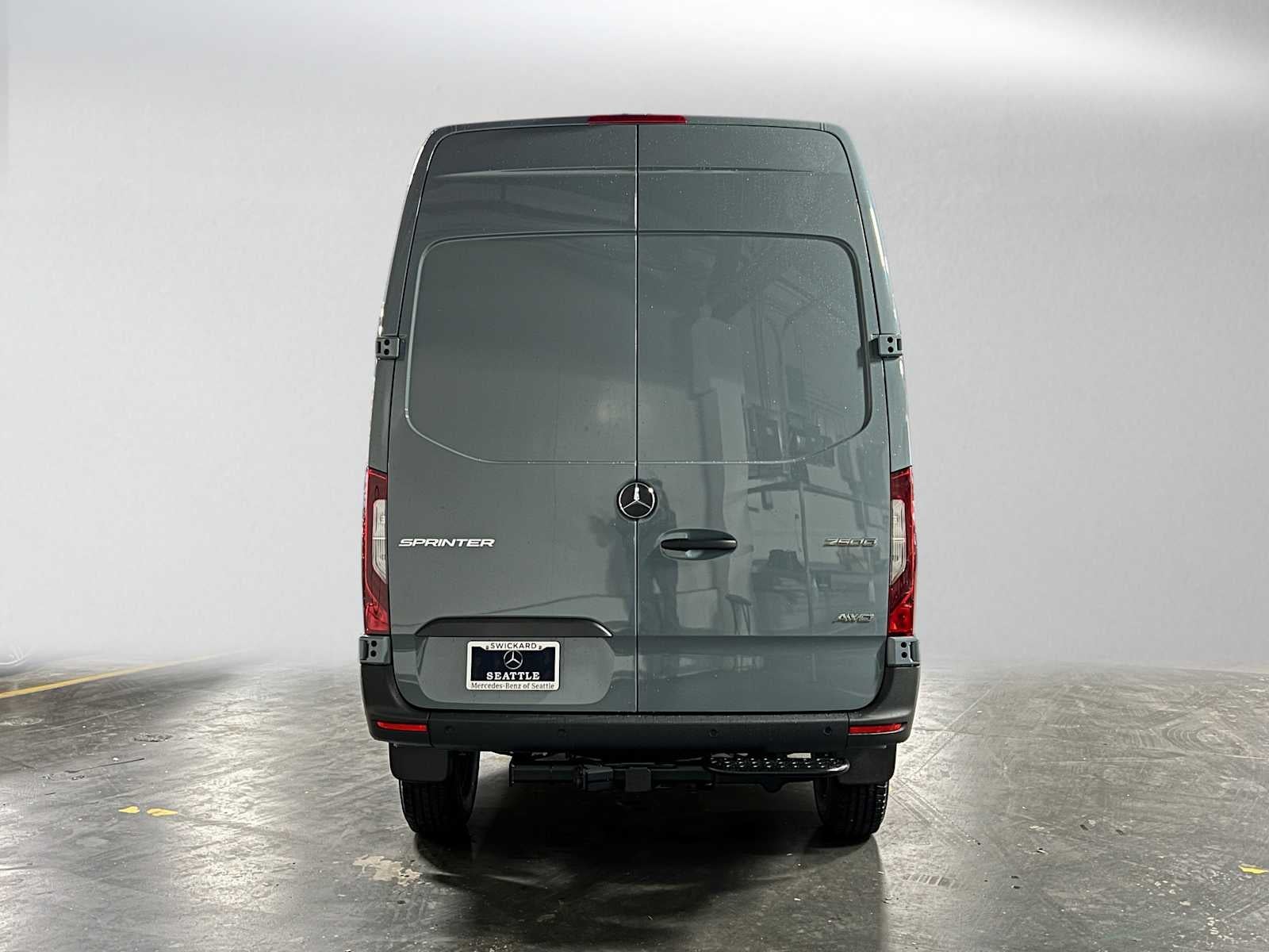 2026 Mercedes-Benz Sprinter 2500 Standard Roof I4 Diesel HO 144 AWD