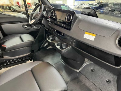 2026 Mercedes-Benz Sprinter 2500 Standard Roof I4 Diesel HO 144 AWD