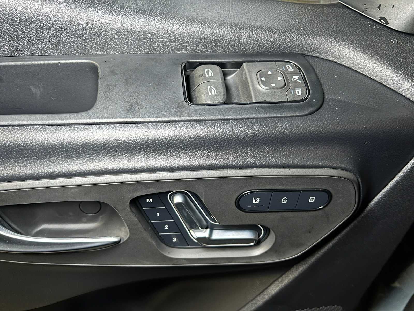 2026 Mercedes-Benz Sprinter 2500 Standard Roof I4 Diesel HO 144 AWD