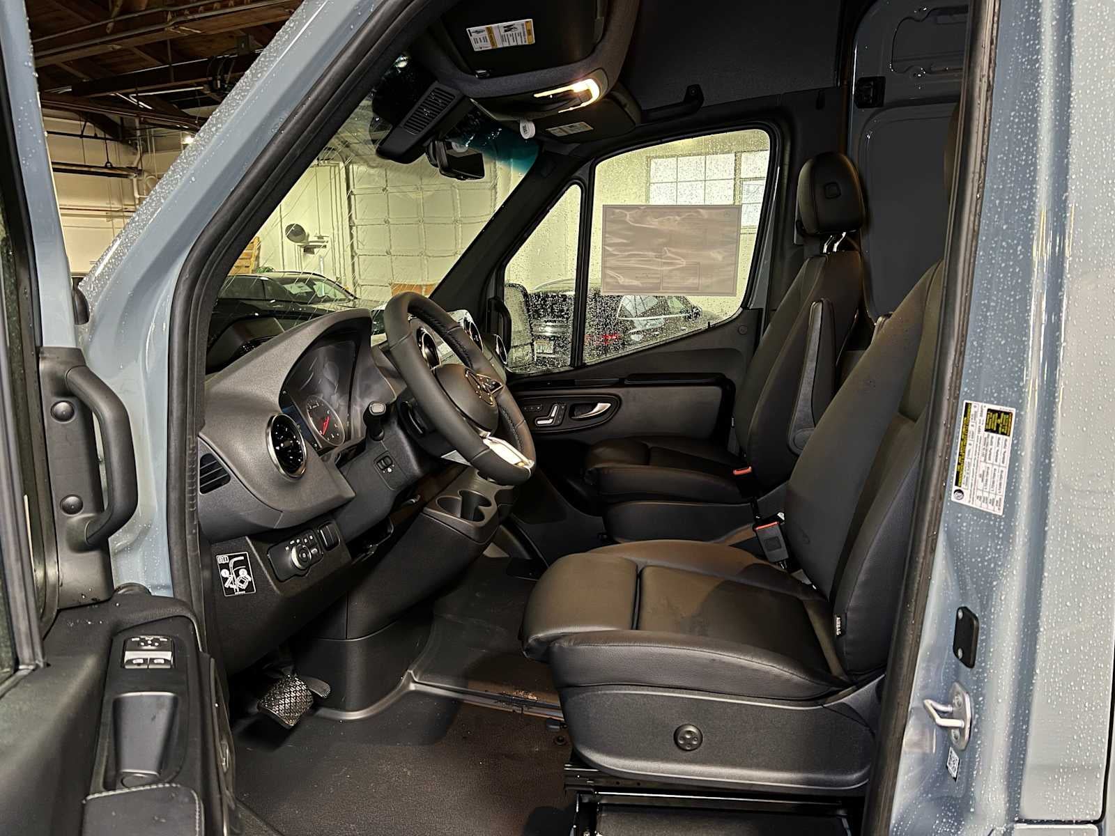 2026 Mercedes-Benz Sprinter 2500 Standard Roof I4 Diesel HO 144 AWD