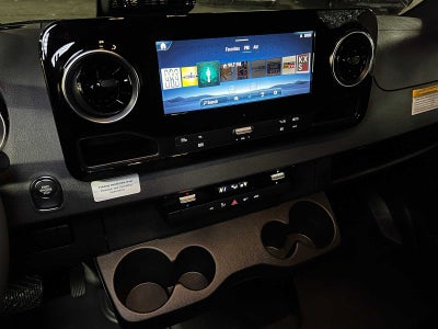 2026 Mercedes-Benz Sprinter 2500 Standard Roof I4 Diesel HO 144 AWD