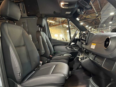 2026 Mercedes-Benz Sprinter 2500 Standard Roof I4 Diesel HO 144 AWD