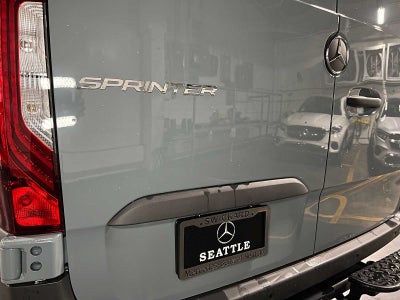 2026 Mercedes-Benz Sprinter 2500 Standard Roof I4 Diesel HO 144 AWD