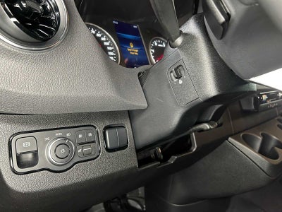 2026 Mercedes-Benz Sprinter 2500 Standard Roof I4 Diesel HO 144 AWD