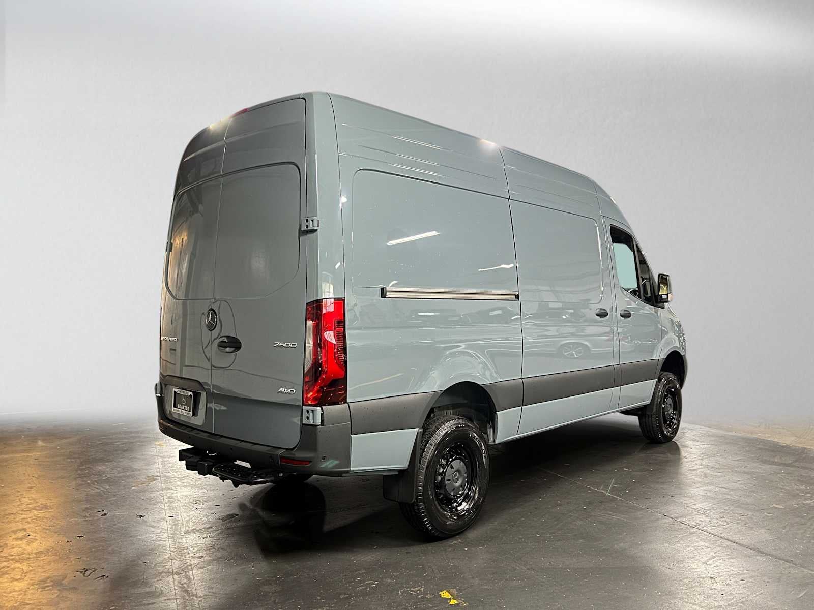 2026 Mercedes-Benz Sprinter 2500 Standard Roof I4 Diesel HO 144 AWD