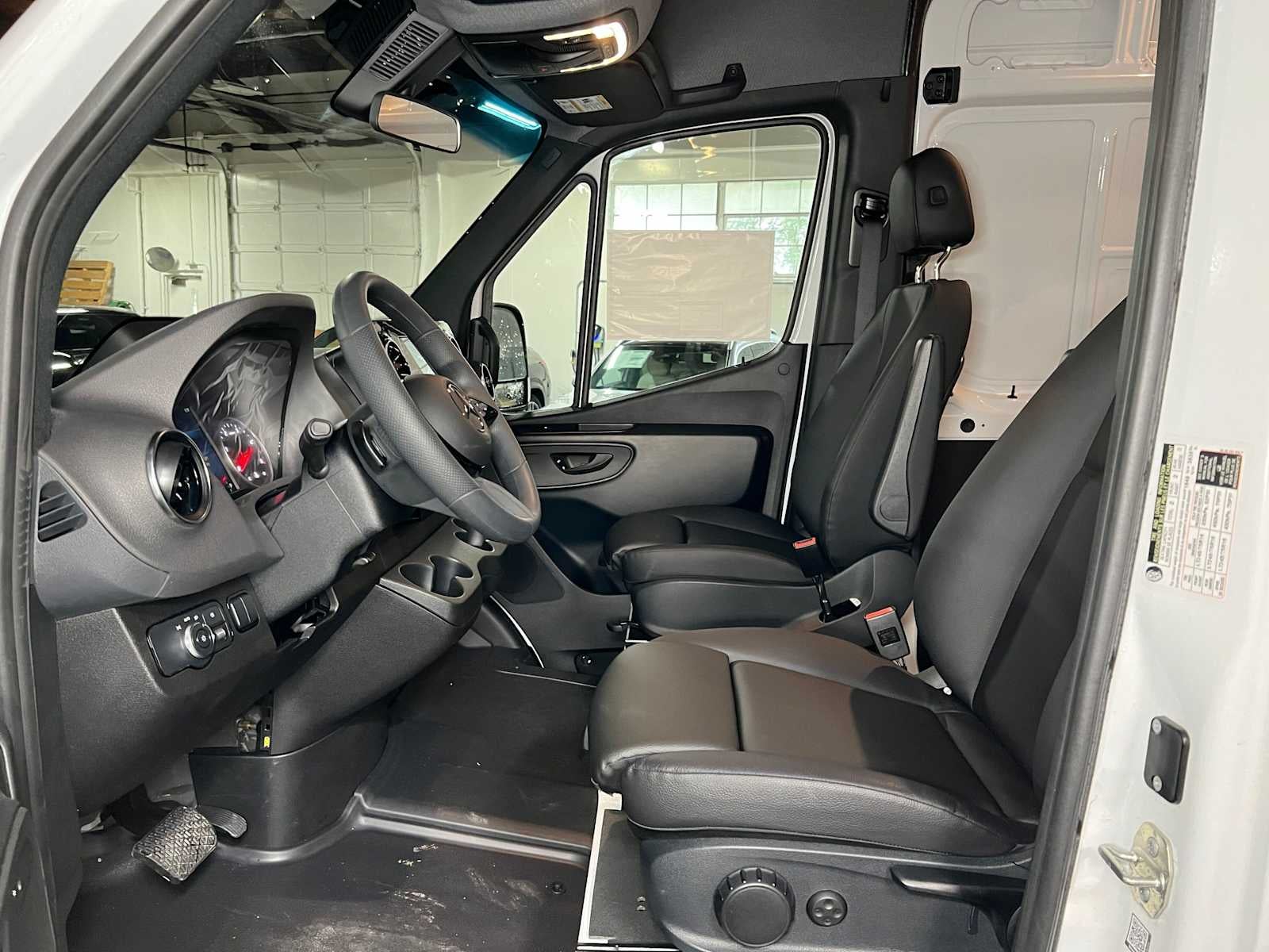 2025 Mercedes-Benz Sprinter Cargo Van 2500 Standard Roof I4 Diesel HO 144 AWD