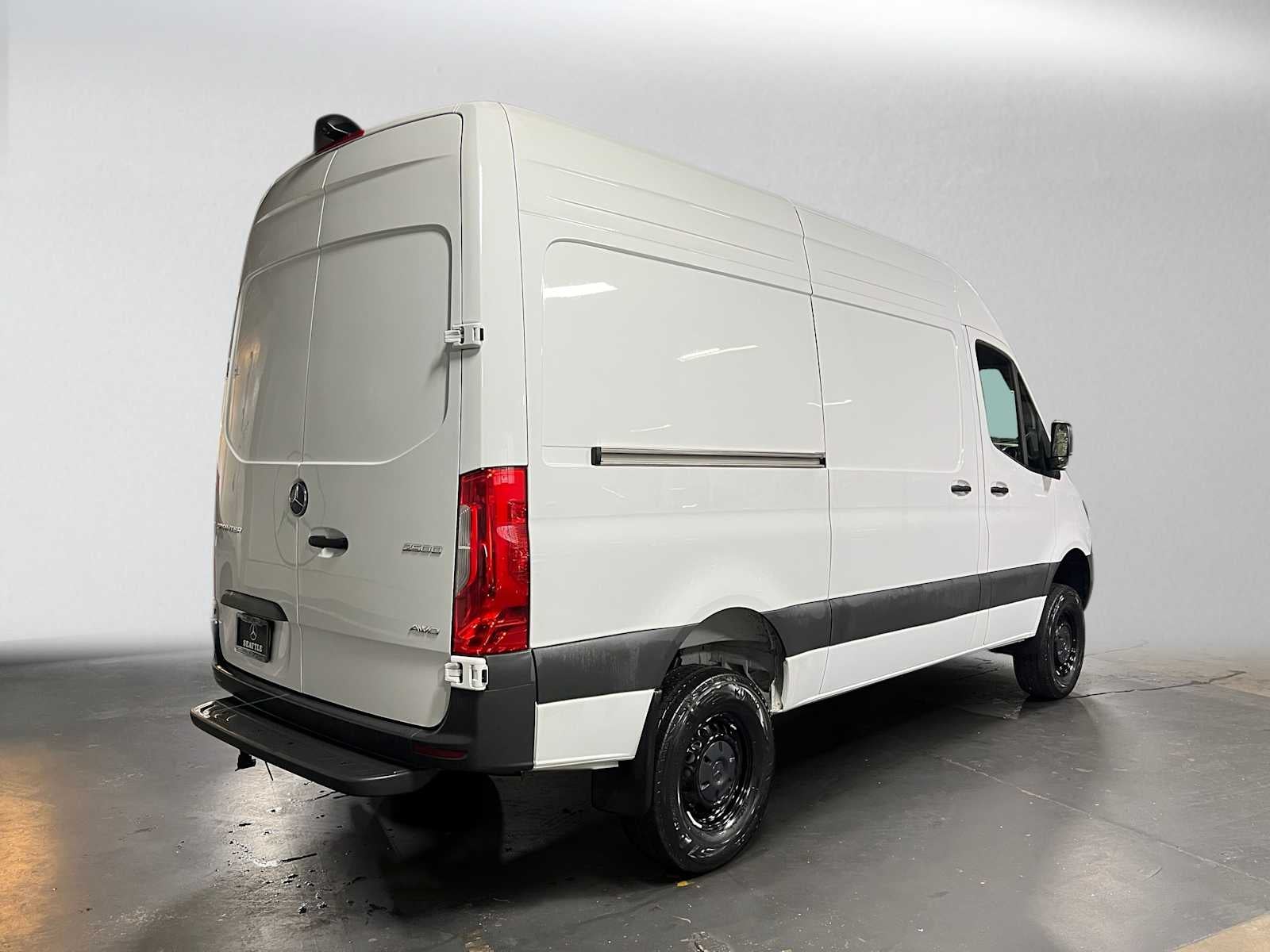 2025 Mercedes-Benz Sprinter Cargo Van 2500 Standard Roof I4 Diesel HO 144 AWD