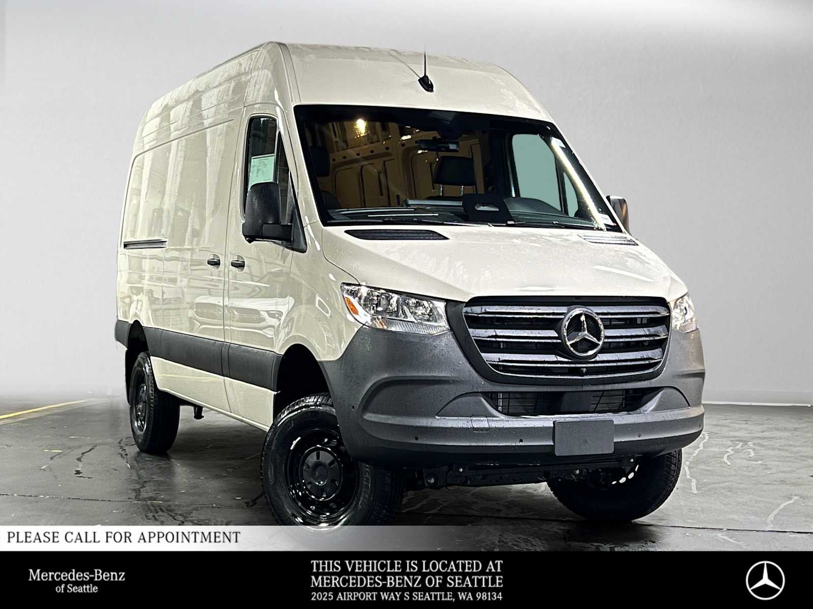 2026 Mercedes-Benz Sprinter 2500 Standard Roof I4 Diesel HO 144 AWD