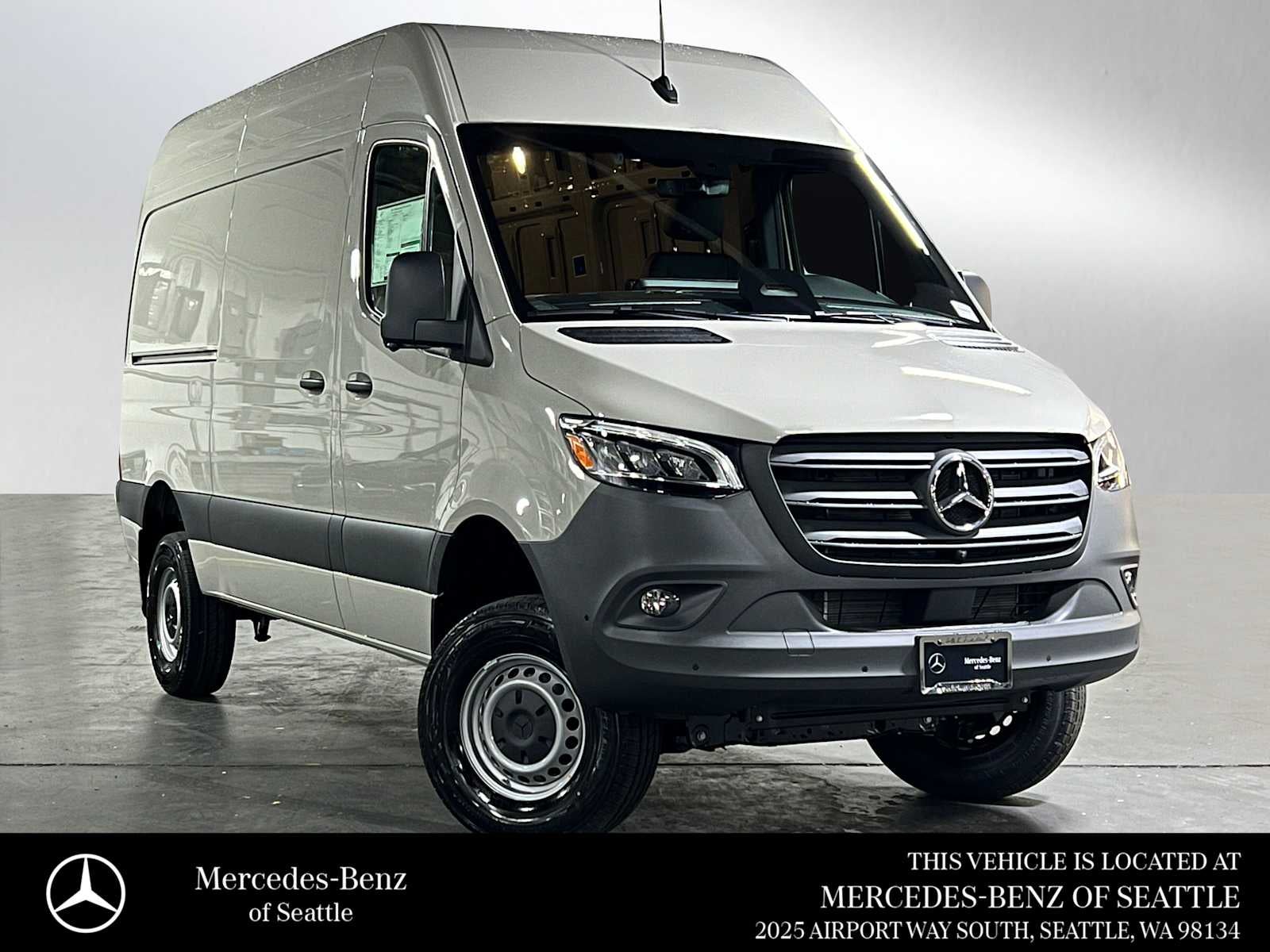 2026 Mercedes-Benz Sprinter 2500 Standard Roof I4 Diesel HO 144 AWD