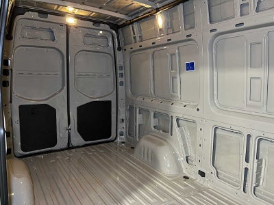 2026 Mercedes-Benz Sprinter 2500 Standard Roof I4 Diesel HO 144 AWD