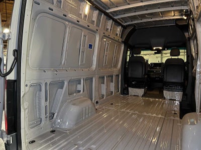 2026 Mercedes-Benz Sprinter 2500 Standard Roof I4 Diesel HO 144 AWD