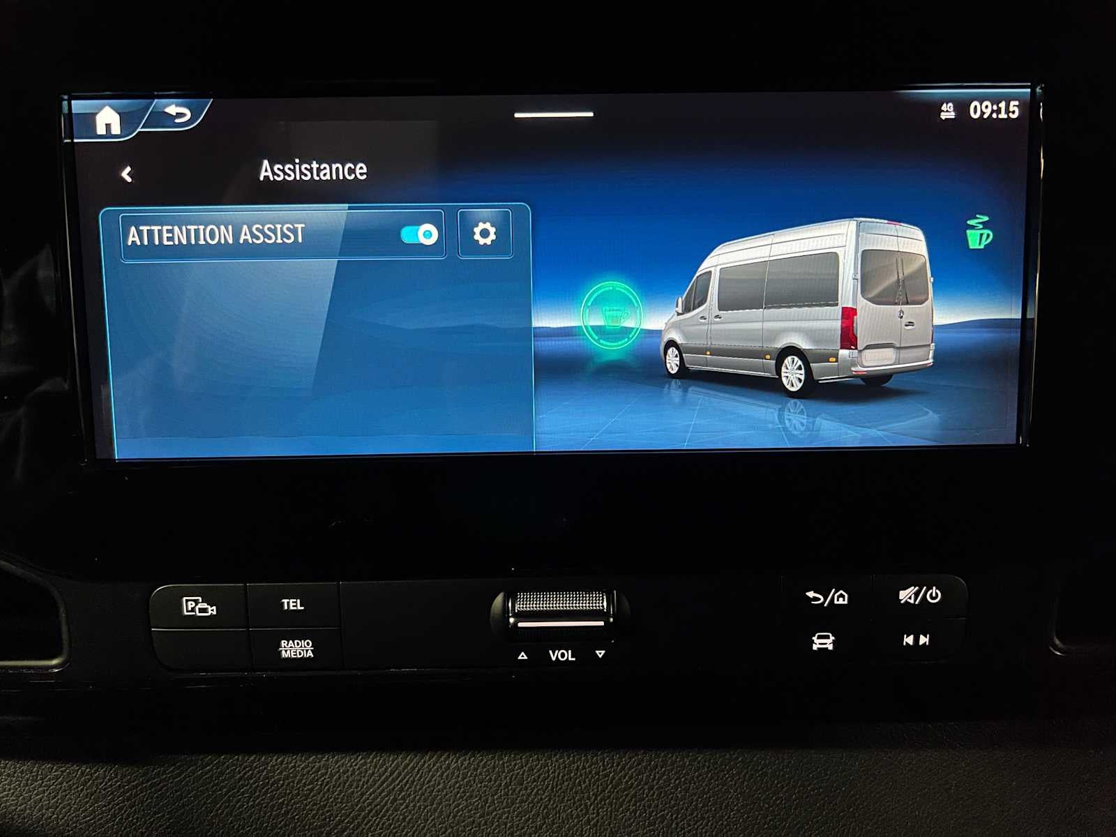 2026 Mercedes-Benz Sprinter 2500 Standard Roof I4 Diesel HO 144 AWD