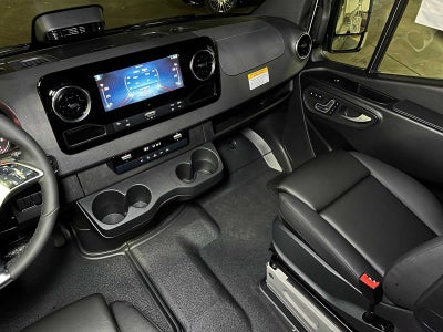 2026 Mercedes-Benz Sprinter 2500 Standard Roof I4 Diesel HO 144 AWD