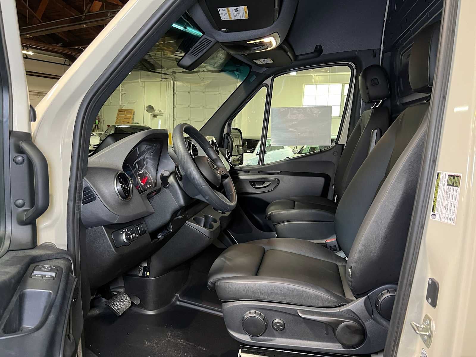 2025 Mercedes-Benz Sprinter Cargo Van 2500 Standard Roof I4 Diesel HO 144 AWD