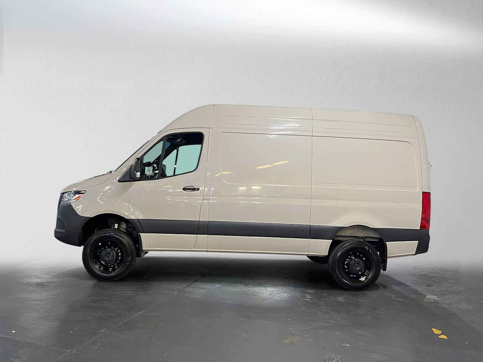 2025 Mercedes-Benz Sprinter Cargo Van 2500 Standard Roof I4 Diesel HO 144 AWD