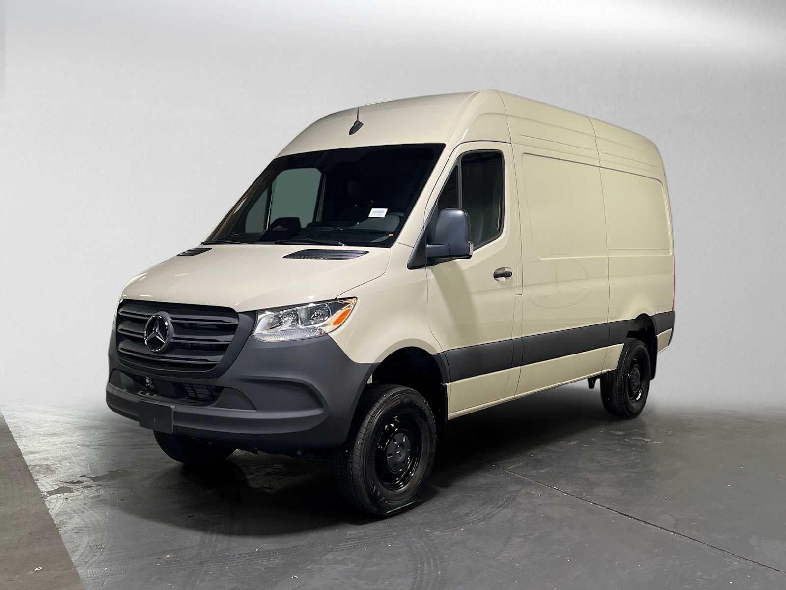 2025 Mercedes-Benz Sprinter Cargo Van 2500 Standard Roof I4 Diesel HO 144 AWD