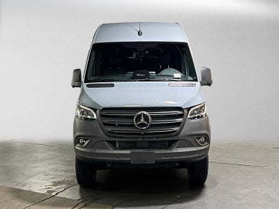 2026 Mercedes-Benz Sprinter 2500 Standard Roof I4 Diesel HO 144 AWD