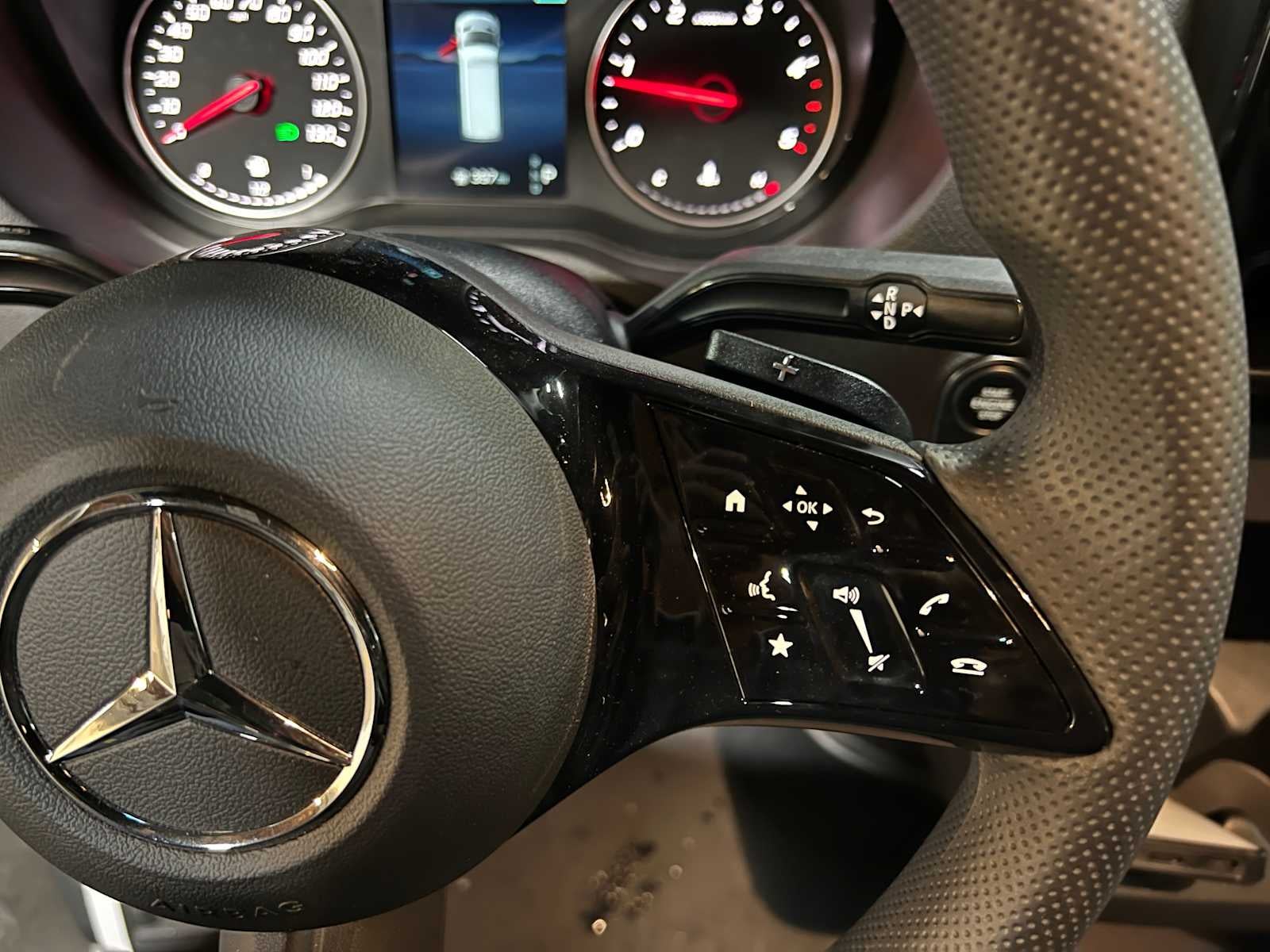 2025 Mercedes-Benz Sprinter 2500 High Roof I4 Diesel HO 170" RWD