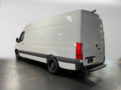 2026 Mercedes-Benz Sprinter 2500 High Roof I4 Diesel HO 170 RWD