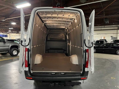 2026 Mercedes-Benz Sprinter 2500 High Roof I4 Diesel HO 170 RWD