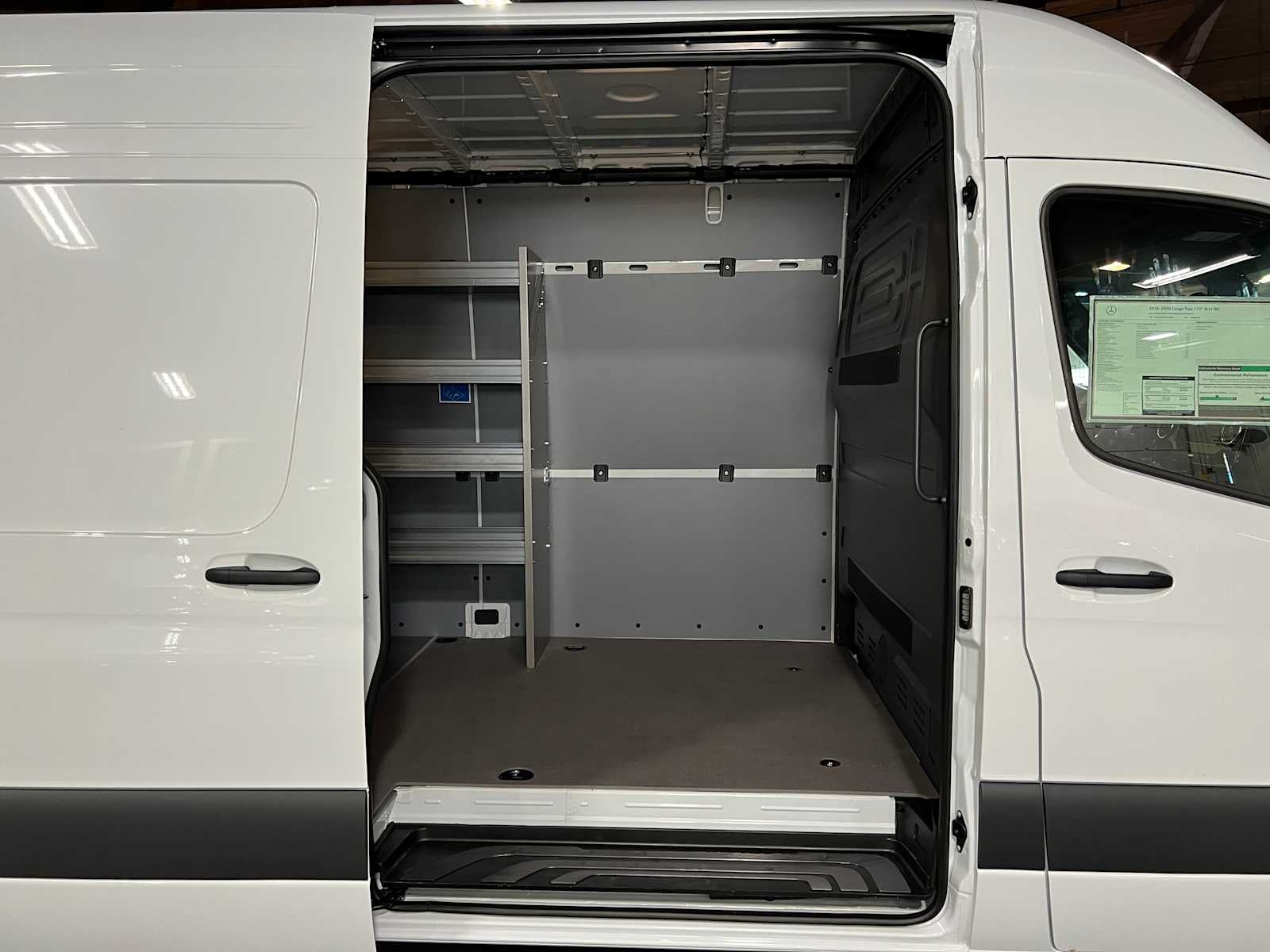 2026 Mercedes-Benz Sprinter 2500 High Roof I4 Diesel HO 170 RWD