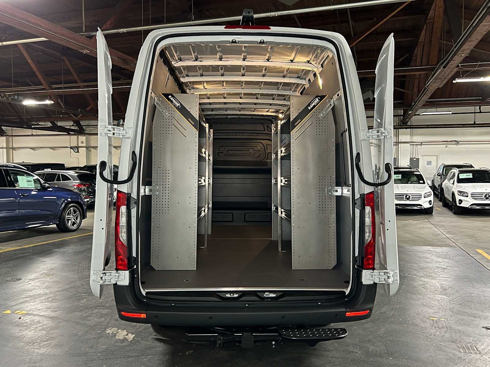 2026 Mercedes-Benz Sprinter 2500 High Roof I4 Diesel HO 170 RWD