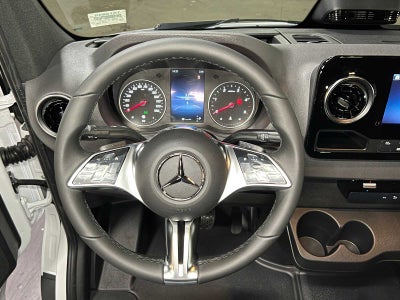 2026 Mercedes-Benz Sprinter 2500 High Roof I4 Diesel HO 170 RWD