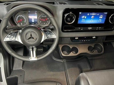 2026 Mercedes-Benz Sprinter 2500 High Roof I4 Diesel HO 170 RWD